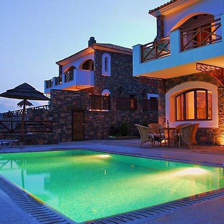 Giannikakis Villas إسترو المظهر الخارجي الصورة